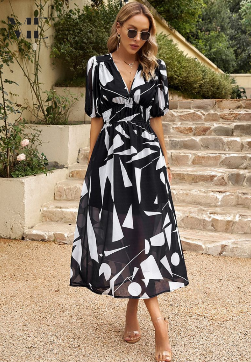 Vestido elegante feminino, modelador e multicolorido, perfeito para looks de festa.