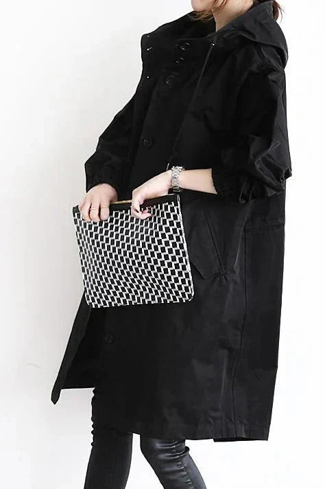 Jaqueta feminina elegante oversized com capuz. Sobretudo de inverno/outono, confortável e estiloso.