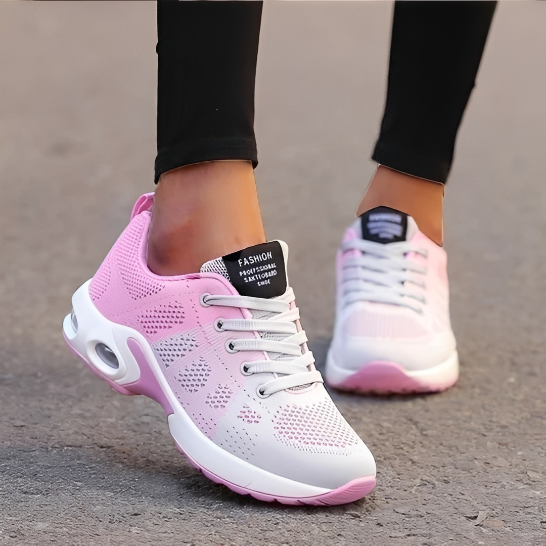 Sapatilhas Loraine femininas com design versátil, conforto respirável para uso diário.