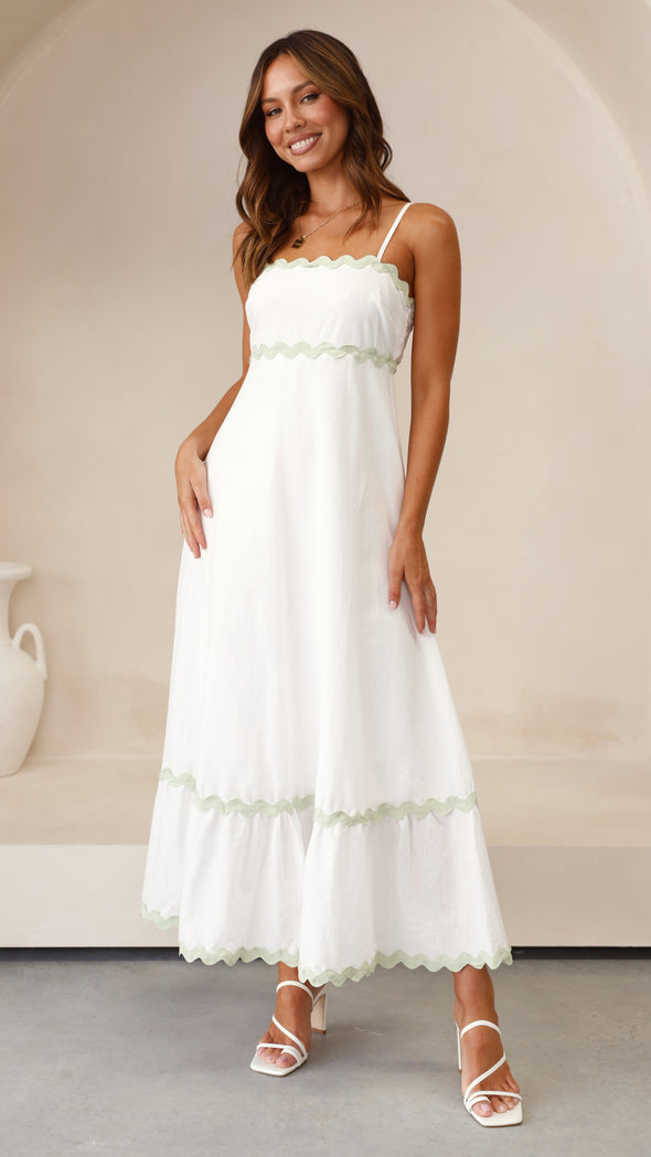 Vestido longo feminino de alça, ideal para passeios e o verão.
