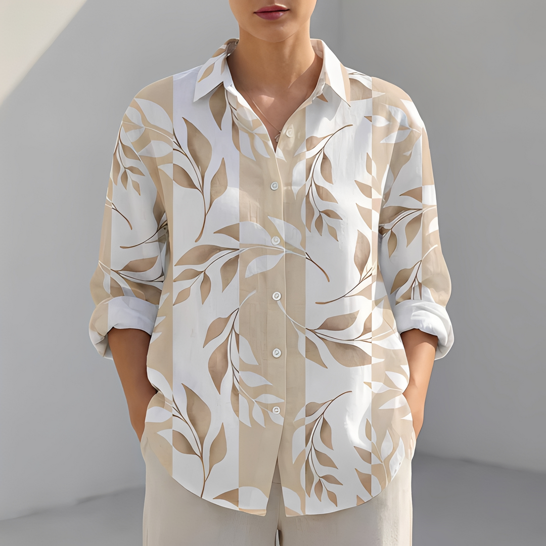 Túnica feminina descontraída e elegante para o verão. Camisa leve com decote V, ideal para o casual.