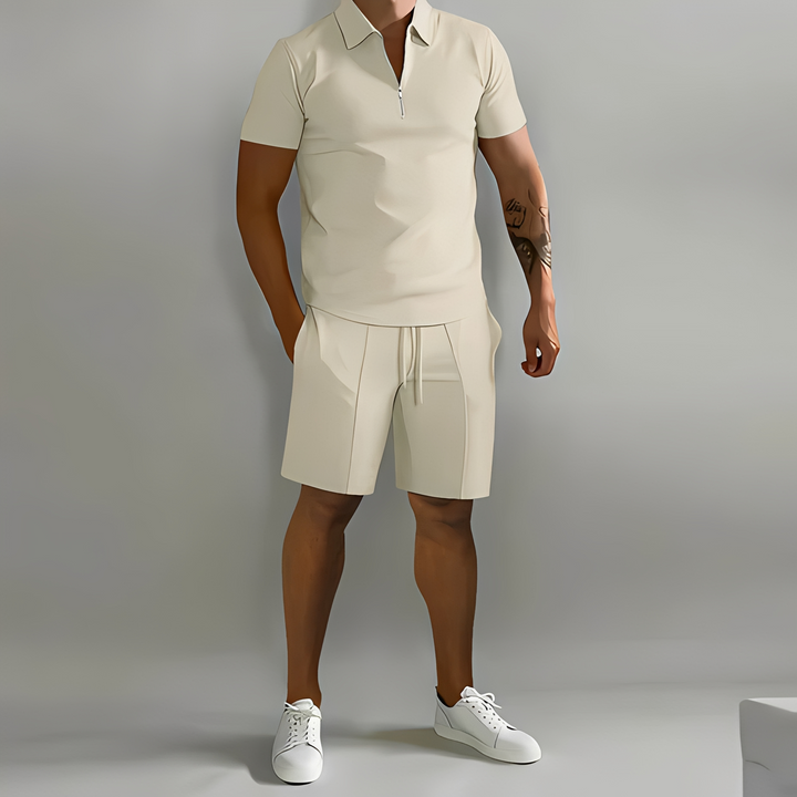 Conjunto masculino verão: polo e shorts, estilo casual e conforto para praia ou viagem.
