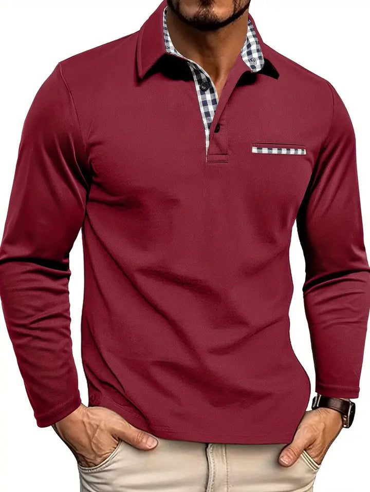 Detalhe da Camisa Polo Masculina Manga Longa Wilfredo, exibindo o tecido leve e confortável para o verão.
