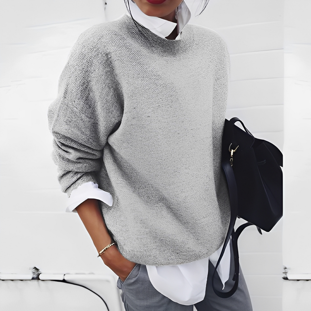 Blusa de frio feminina com caimento solto, perfeita para a moda inverno. Suéter elegante e versátil para todas ocasiões.