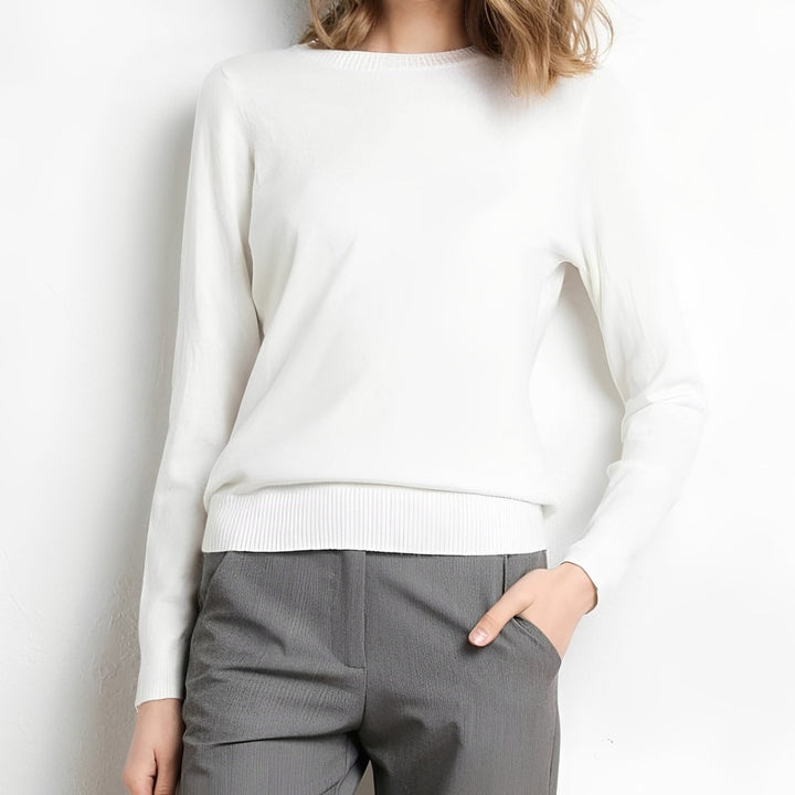 Suéter feminino Livana, toque super macio, conforto diário, moda casual para todas estações.
