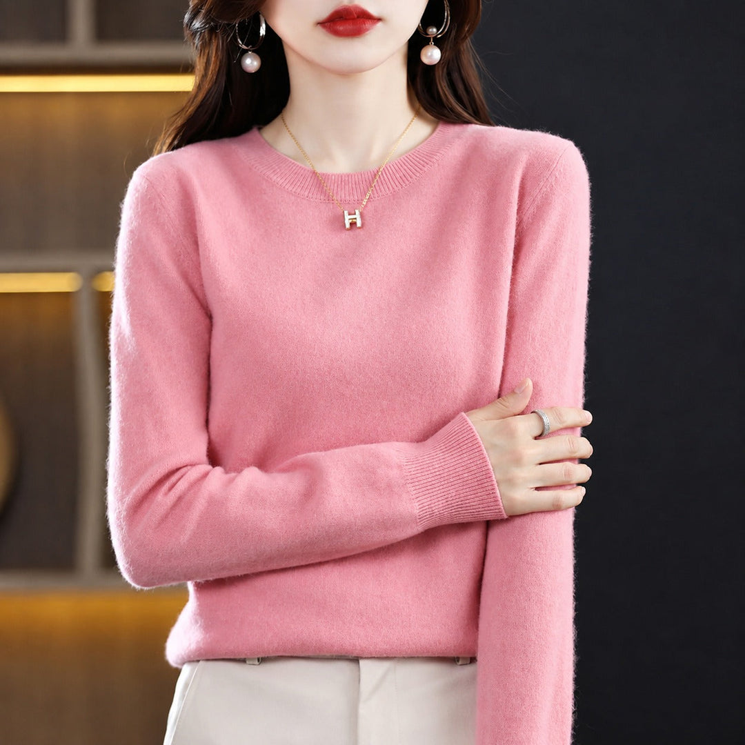Suéter feminino casual de tricot, gola redonda, elegante e versátil para o inverno.