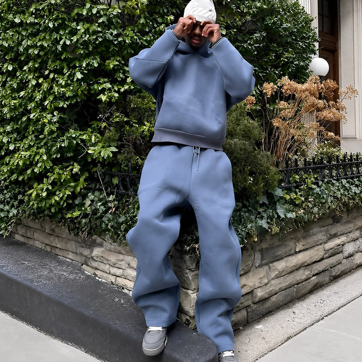 Conjunto masculino oversized casual: moletom e calça moletom, estilo relaxado, moda e conforto para o dia a dia.