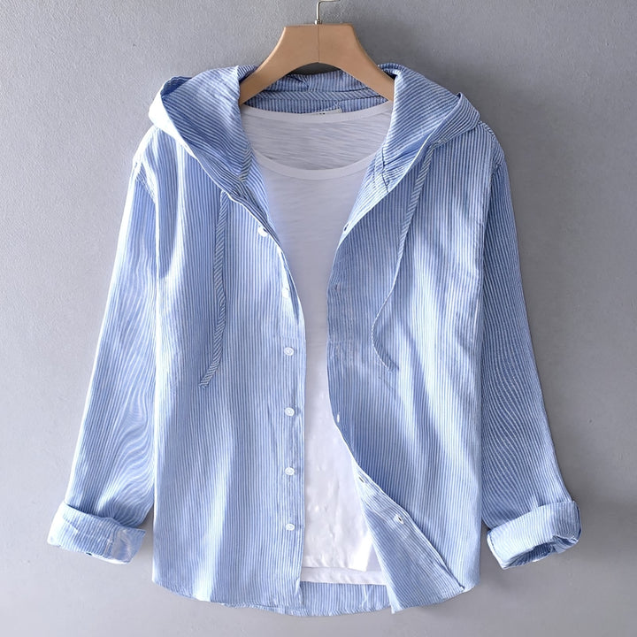 Blusa de moletom feminina casual com capuz. Leve e estilosa para diversas ocasiões no verão.