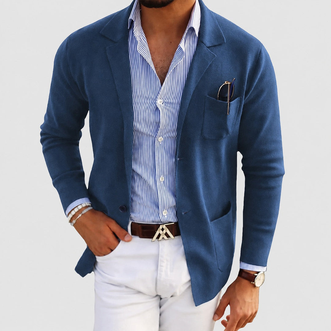 Blazer masculino casual ajustado, ideal para estilo versátil e elegante de outono inverno.