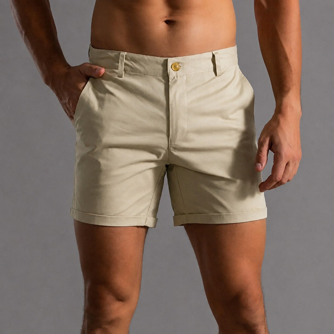 Shorts masculino chino confortável para dias quentes de verão, perfeito para lazer e um look casual.