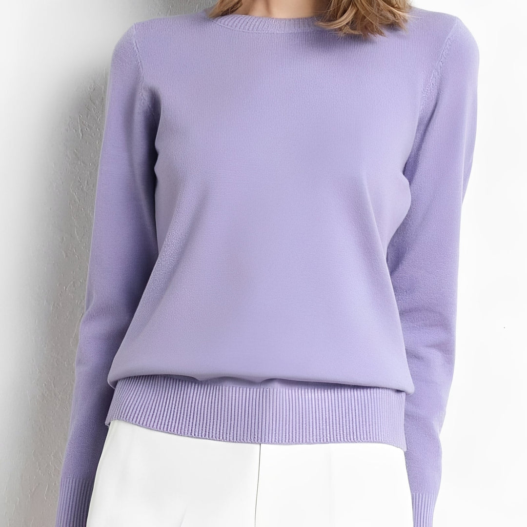 Suéter feminino Livana, moda casual macia, ideal para o aconchego do inverno.