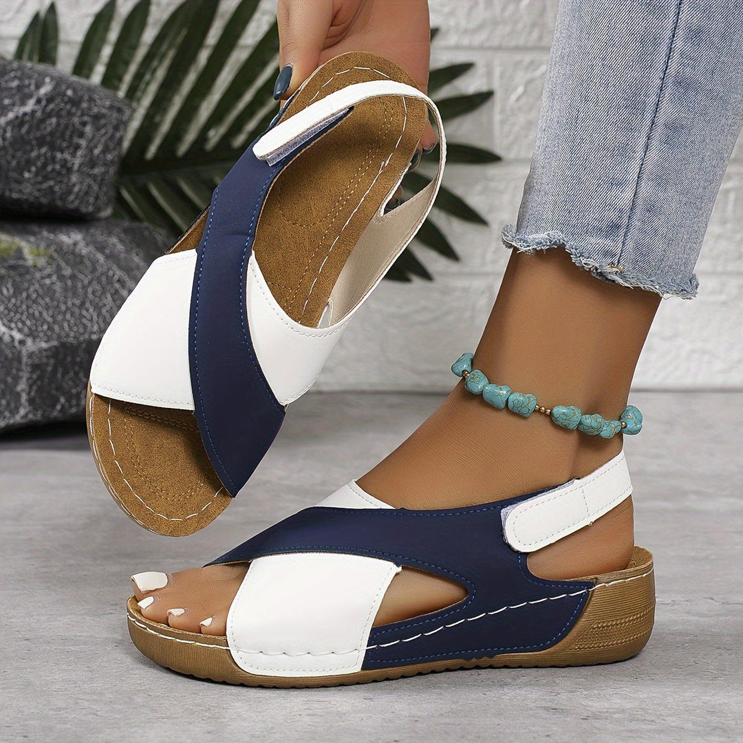 Sandália feminina ortopédica Cydney para conforto diário, suporte aos pés, perfeita para o verão.