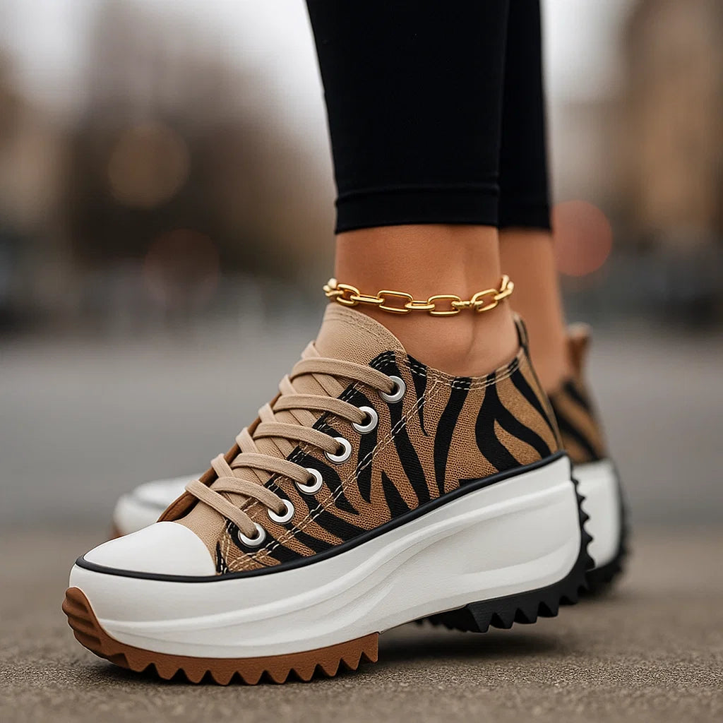 Sapatilhas plataforma femininas modernas e confortáveis, ideais para um look casual e chic, com design versátil.