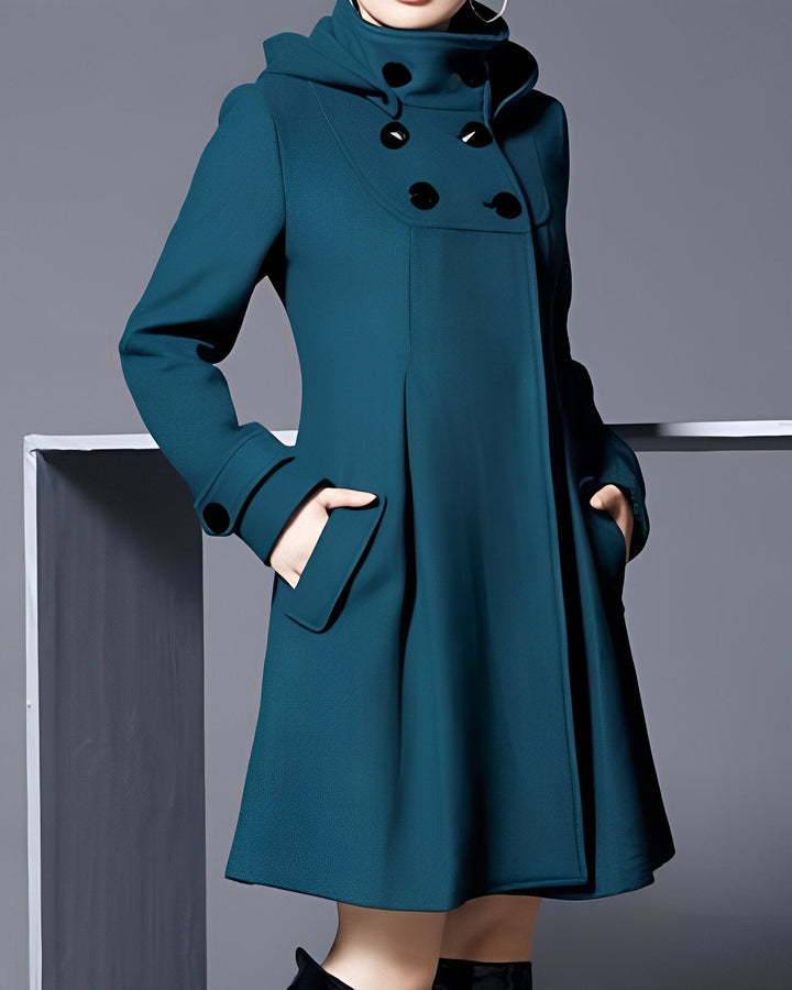 Jaqueta feminina Isabella elegante com bolsos laterais, ideal para outono/inverno. Confortável e versátil.
