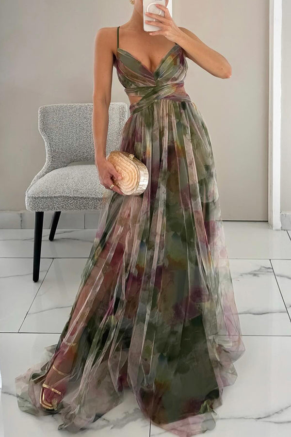 Moda feminina: vestido longo floral verdelaranja, estampa encantadora, ideal para o verão.