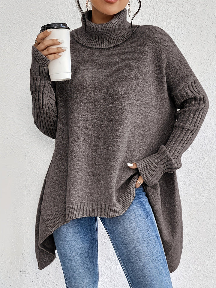 Polo feminina oversized em tom vibrante, look fashion e confortável para mulheres.