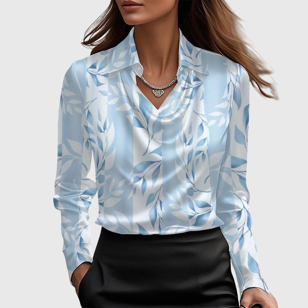 Blusa feminina elegante com decote cascata, perfeita para moda feminina e estilo sofisticado.