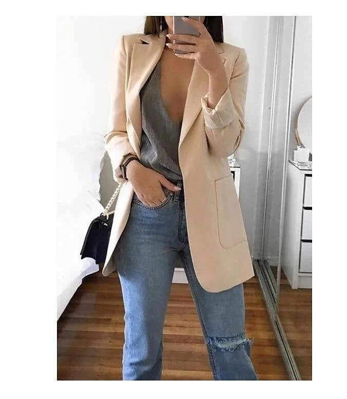 Blazer feminino moderno para moda executiva, elegante e confortável o dia todo.