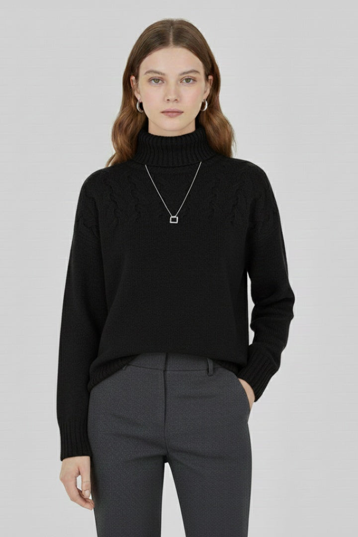 Elegância na moda feminina: camisola de malha gola alta cable knit, peça essencial para o outono.