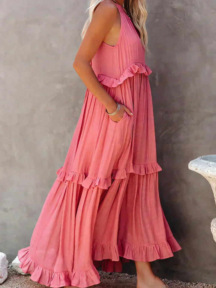 Vestido longo feminino com babados e alças finas, perfeito para o verão e conforto.