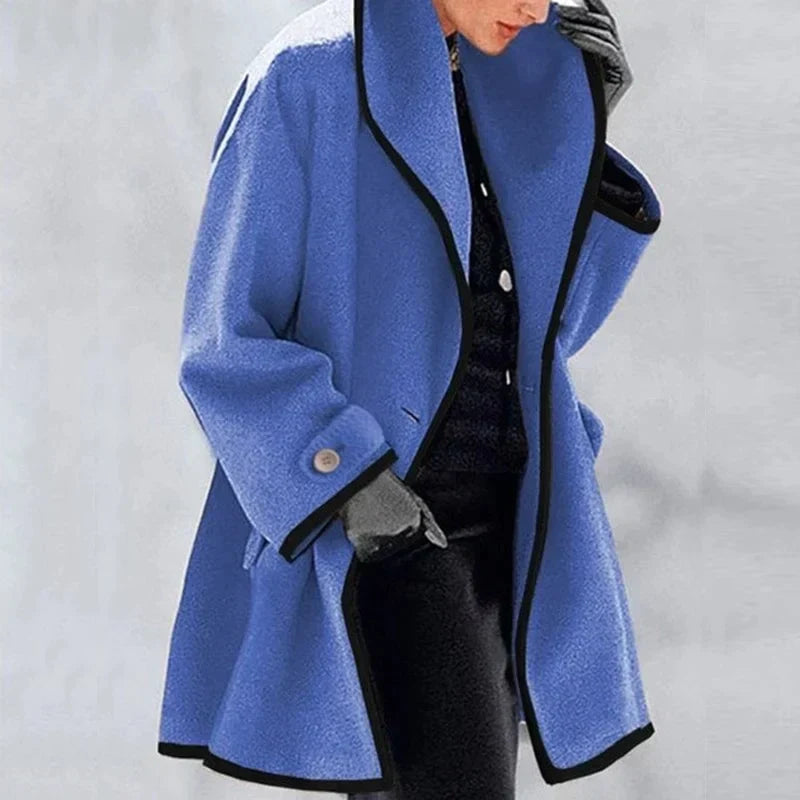 Jaqueta feminina de gabardine, peça de moda indispensável, oferece estilo e conforto no inverno.