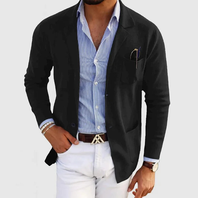 Blazer masculino em tom neutro, outwear elegante e confortável para o dia a dia.