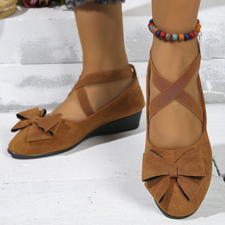 Calçado feminino Agnès: conforto superior p/ pés sensíveis, alivia joanetes. Elegância e estilo diário.