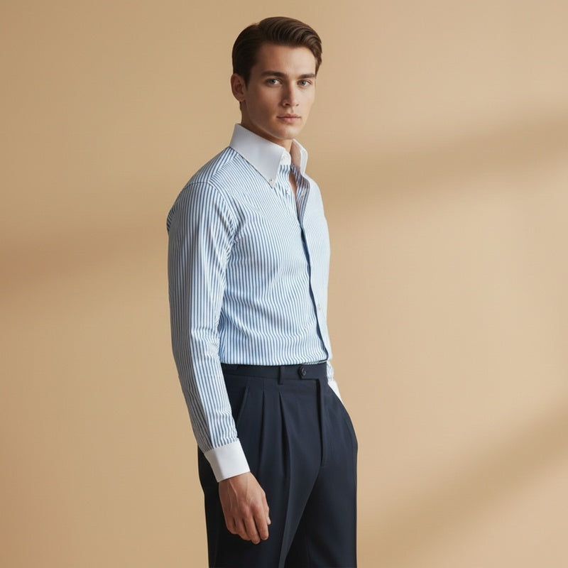 Moda masculina: camisa listrada de manga comprida, estilo casual chic, com detalhes no colarinho contrastante.