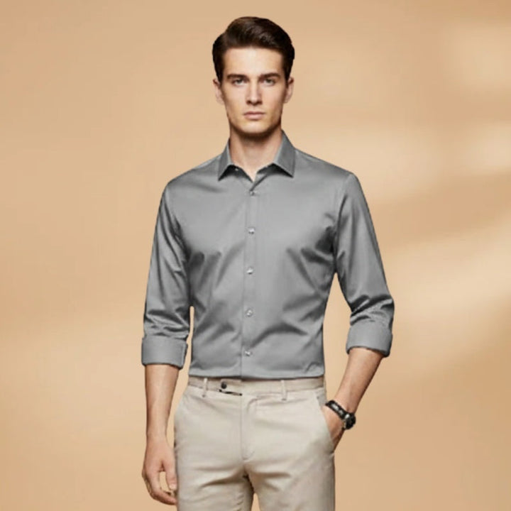 Estilo profissional masculino: camisa slim fit manga comprida com colarinho clássico, ajuste perfeito e conforto.