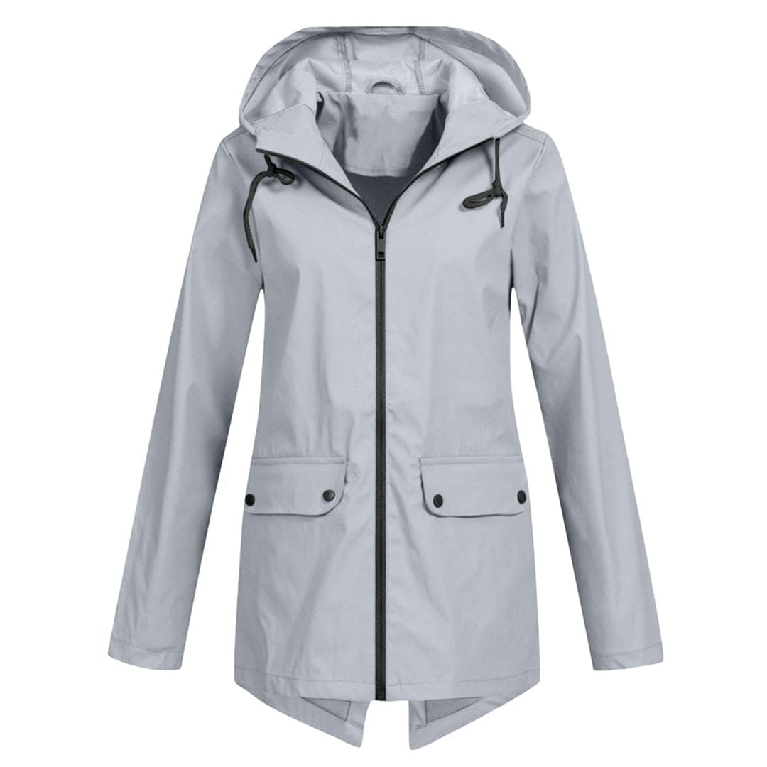 Gabardina curta impermeável com capuz ajustável para mulher, ideal para dias chuvosos.