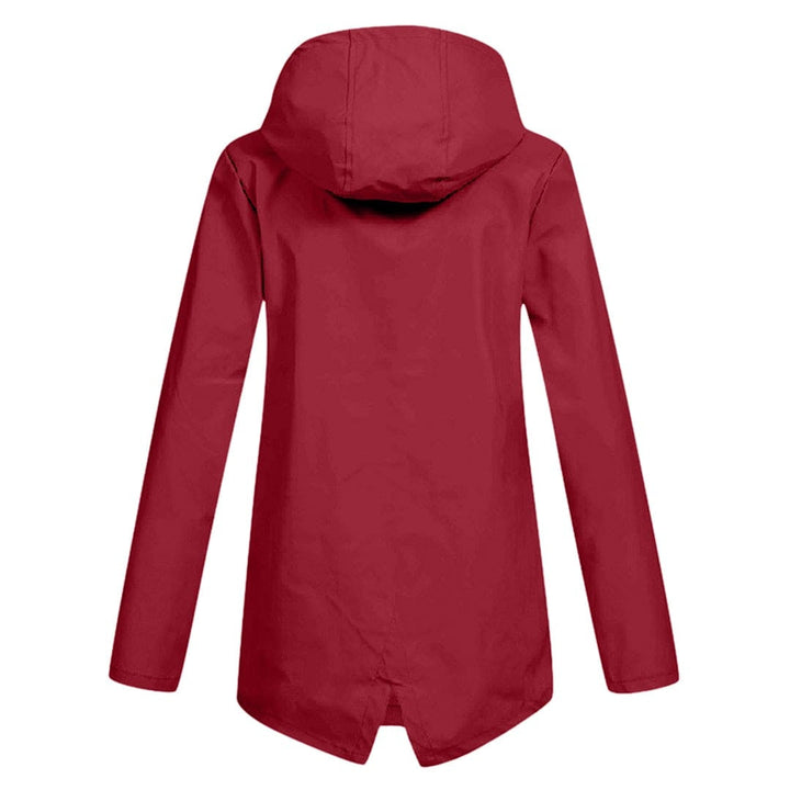 Casaco impermeável para mulher, prático e feminino, com capuz para proteção na chuva.