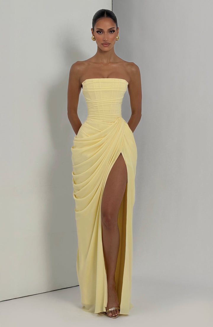 Vestido maxi de festa, feminino, com decote reto e fenda lateral, estilo verão.