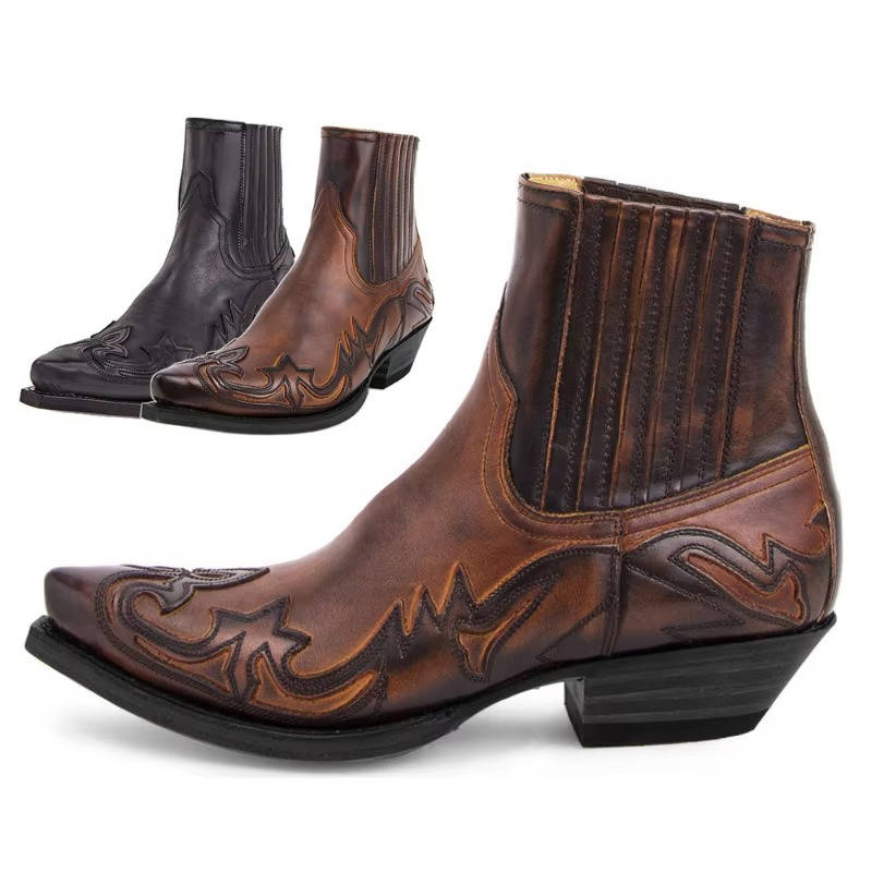 Bota feminina de couro marrom cano curto, estilo vaqueira, vista traseira, calçado country confortável.
