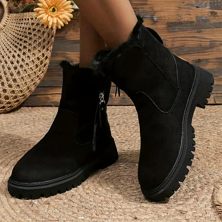 Botas femininas Amália com forro aconchegante, design moderno e toque de elegância. Calçado de inverno feminino.