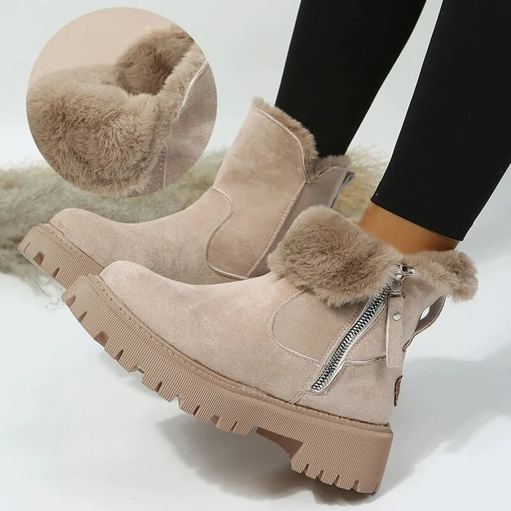 Botas femininas Amália com forro para inverno, oferecendo conforto e estilo elegante. Calçado feminino quente e moderno.