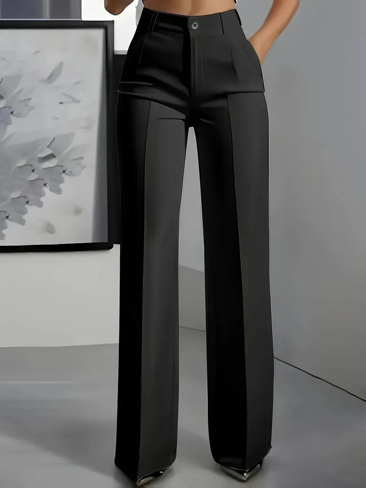 Calça feminina cintura alta com caimento elegante, unindo conforto e moda feminina.