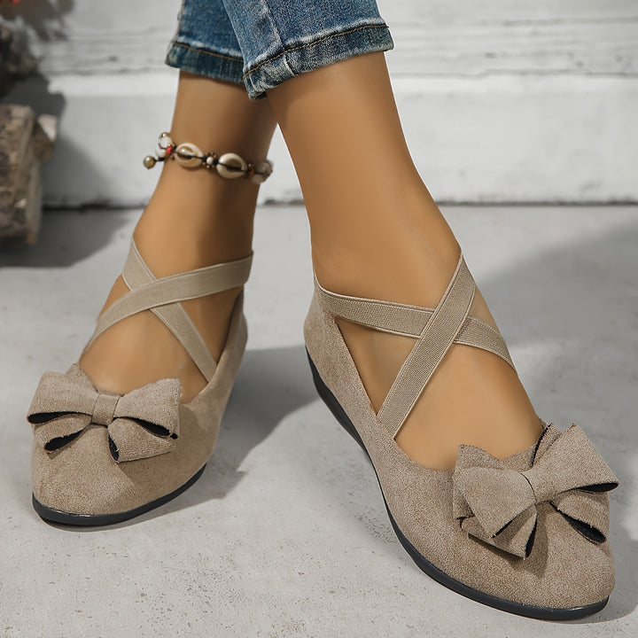 Elegantes Sapatos Agnès: projetados p/ o bem-estar dos pés sensíveis, c/ foco no alívio de joanetes.