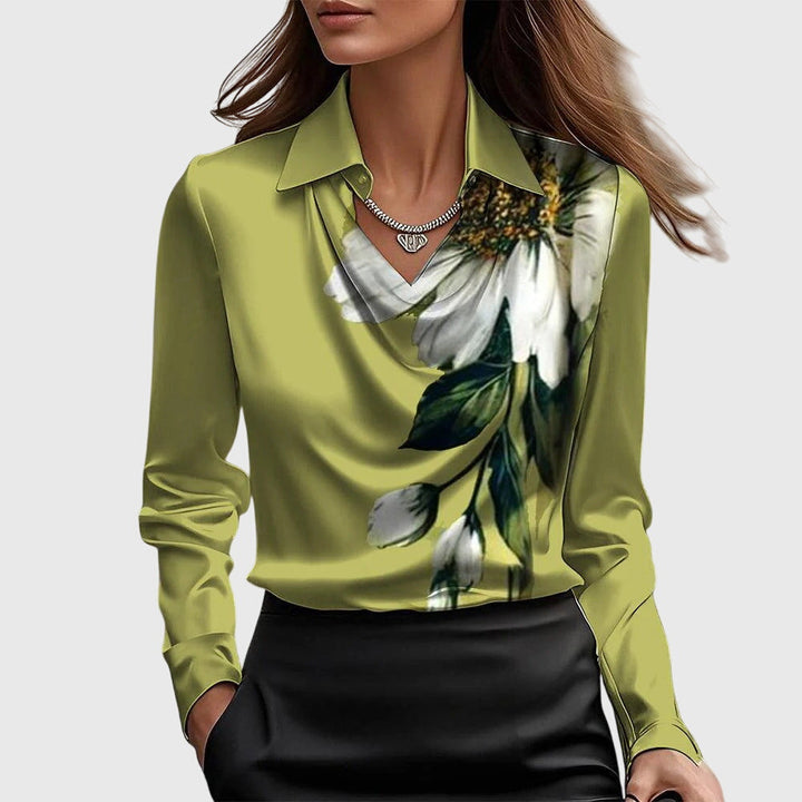 Blusa elegante feminina com decote cascata, ótima para moda feminina e look social.