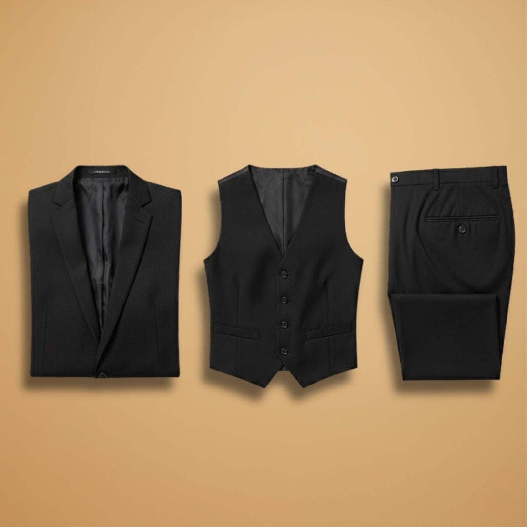 Fato completo três peças masculino, elegante e confortável, ideal para negócios e eventos formais.