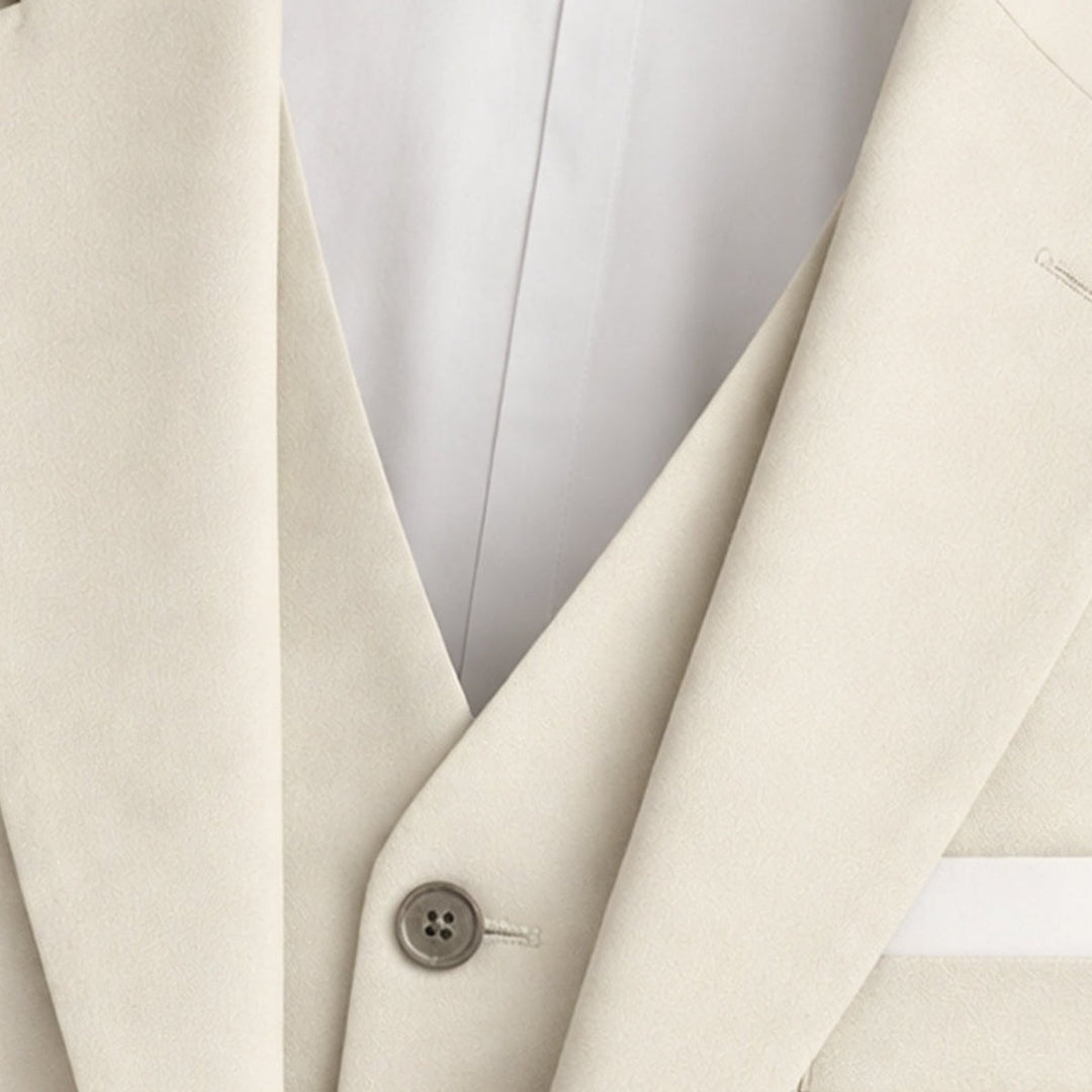 Elegante fato de 3 peças para casamento, corte slim fit cinzento escuro, estilo clássico.