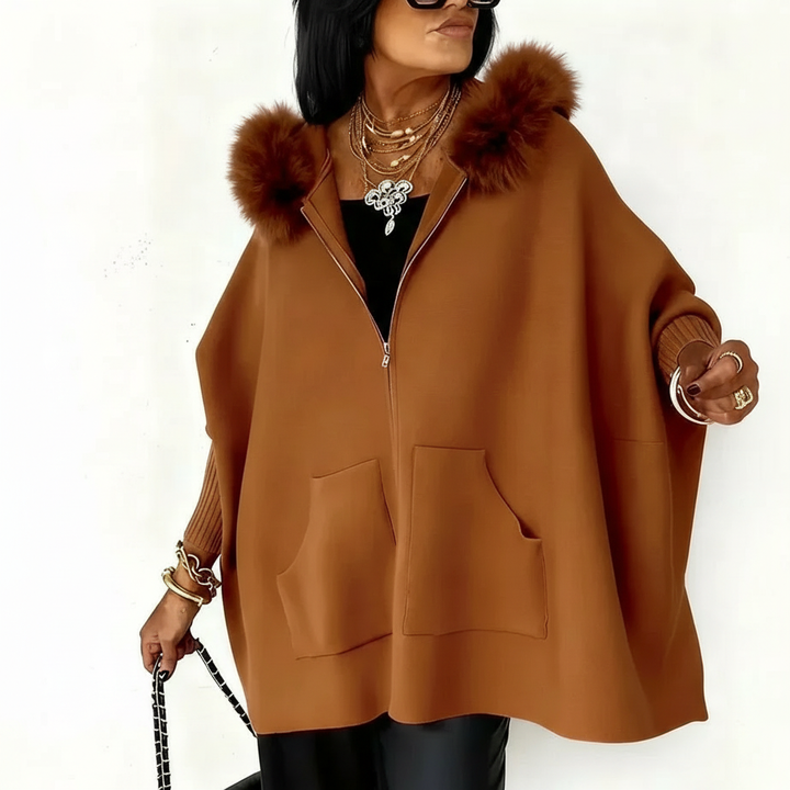 Capa feminina para moda inverno, combinando elegância e conforto. Agasalho perfeito para outono e inverno.