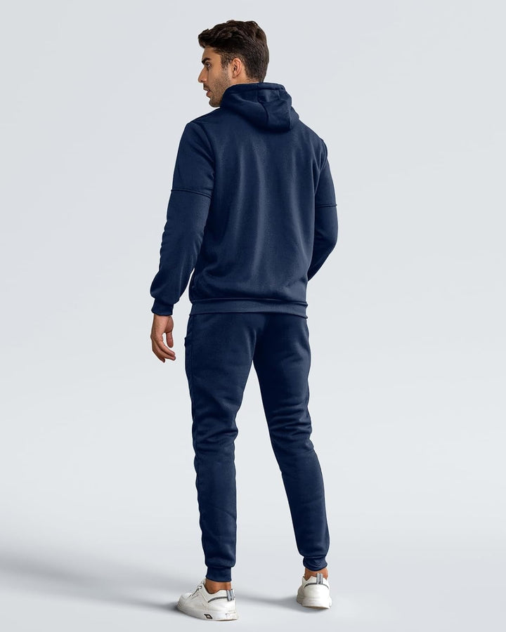 Fato de treino desportivo masculino, elegante com capuz e calças slim, para um look moderno.