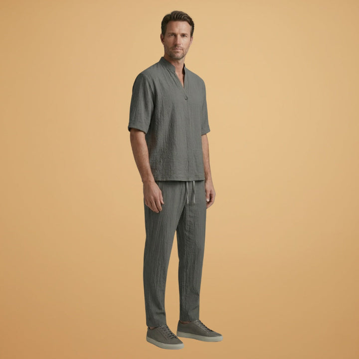Conjunto de linho respirável para homem, manga curta, ideal para o estilo casual e dias de verão.