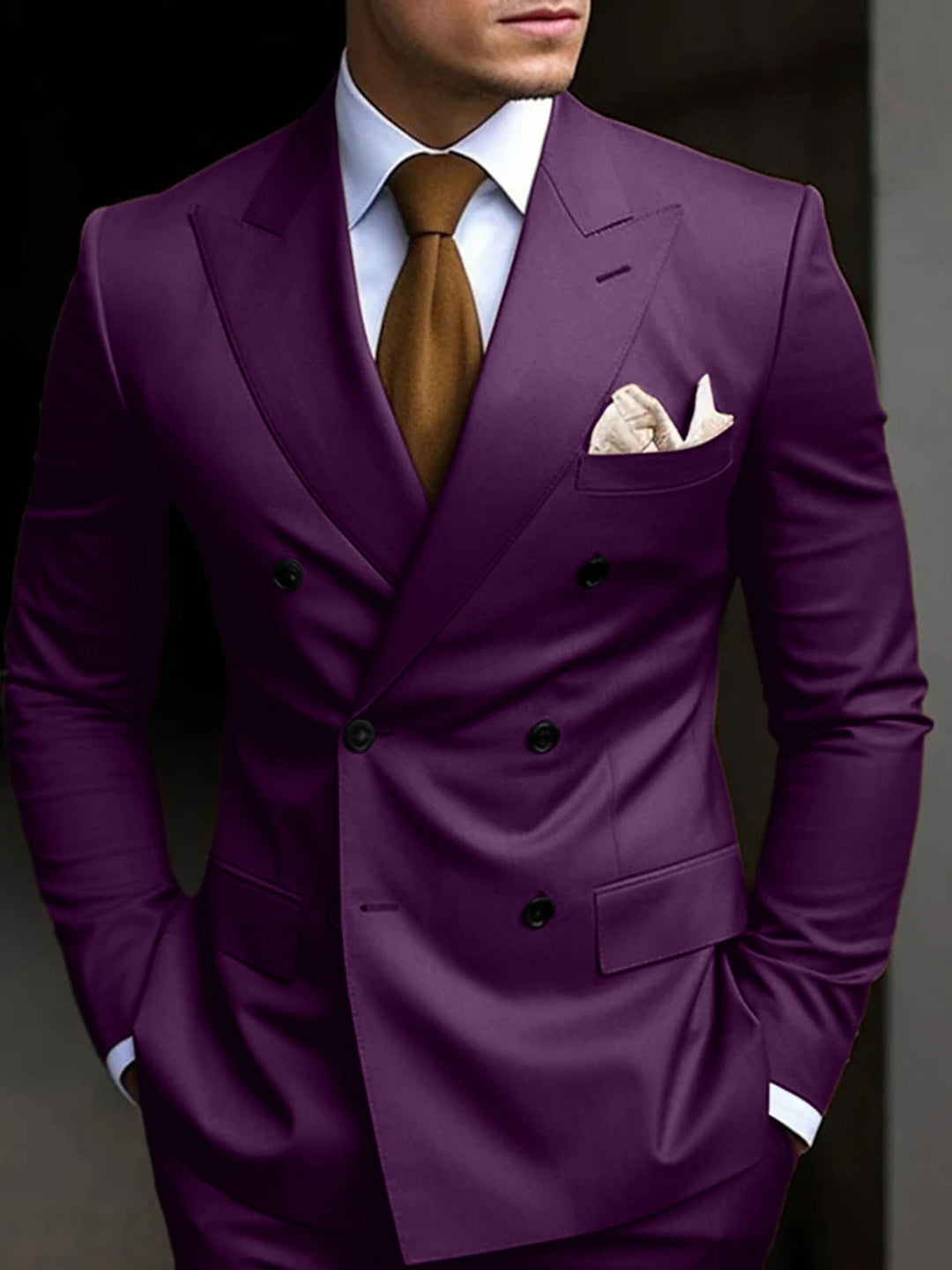 Roupa formal: smoking duplo de homem, lapela bico, ideal para cerimónias e jantares de gala.