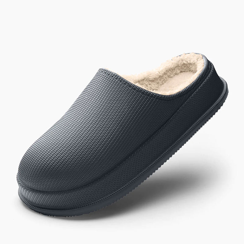 Calçado feminino de descanso: chinelos super macios e leves, perfeitos para momentos de relaxamento.