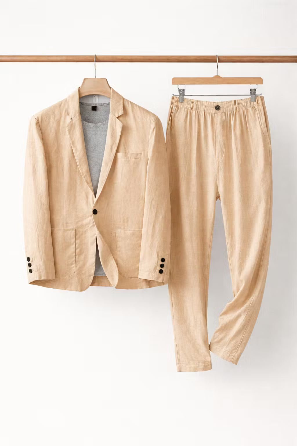 Roupa de verão: Conjunto de linho masculino em duas peças, jaqueta e calças, conforto e estilo atemporal.