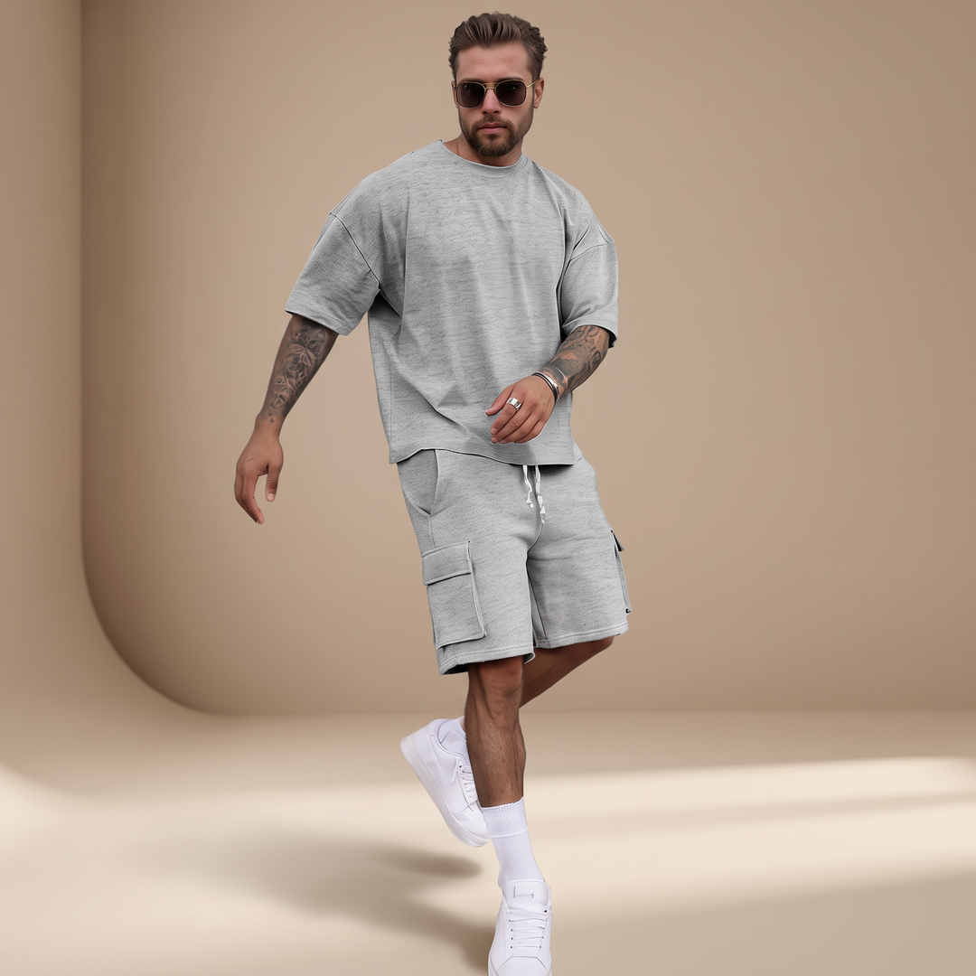 Moda masculina: conjunto casual de shorts e camisa para um estilo dia a dia, versátil e confortável.