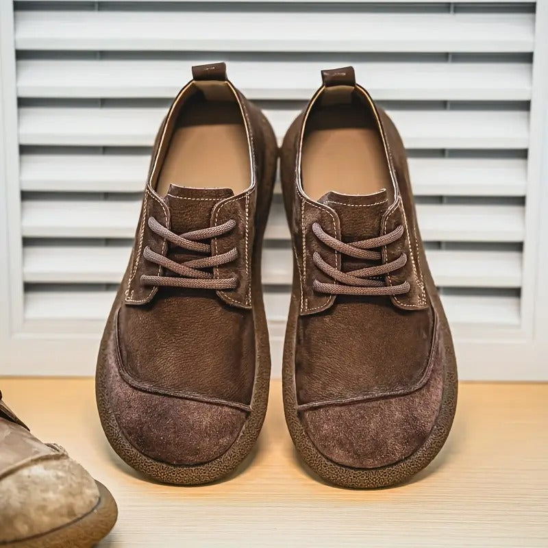 Sapatos Santiago. Calçado masculino ortopédico com design moderno, conforto e versatilidade.