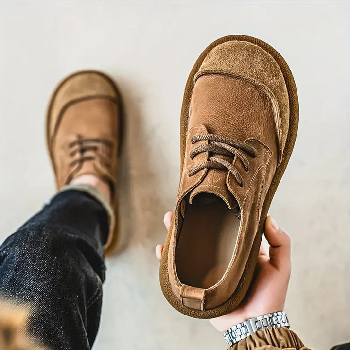 Sapatos masculinos Santiago para trabalho. Estilo social, conforto ortopédico, ideal para profissionais.