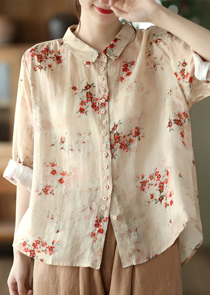 Blusa feminina clássica para o trabalho e lazer. Manga longa e gola Peter Pan. Moda casual moderna.